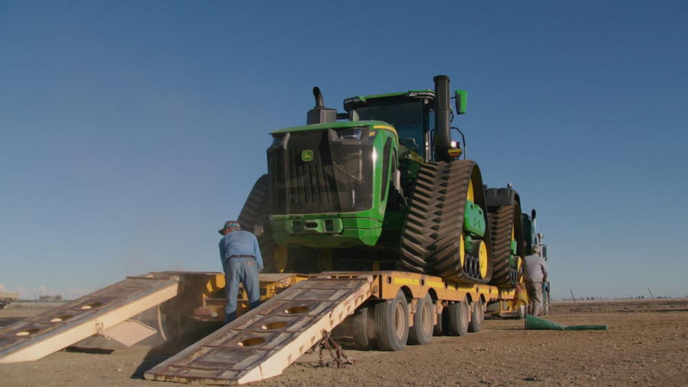 Power and Precision John Deere’s 9RX Series Breaks New Ground in Australia image